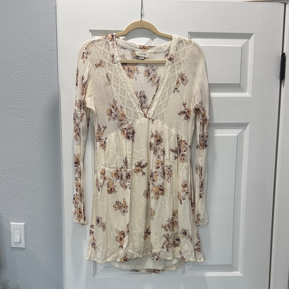 Taylor & Sage Cream and Brown Floral dress - Picture 1 of 2